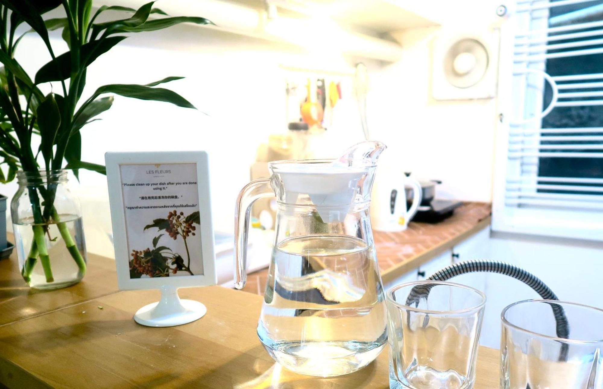 Les Fleurs Bangkok Hostel Dış mekan fotoğraf