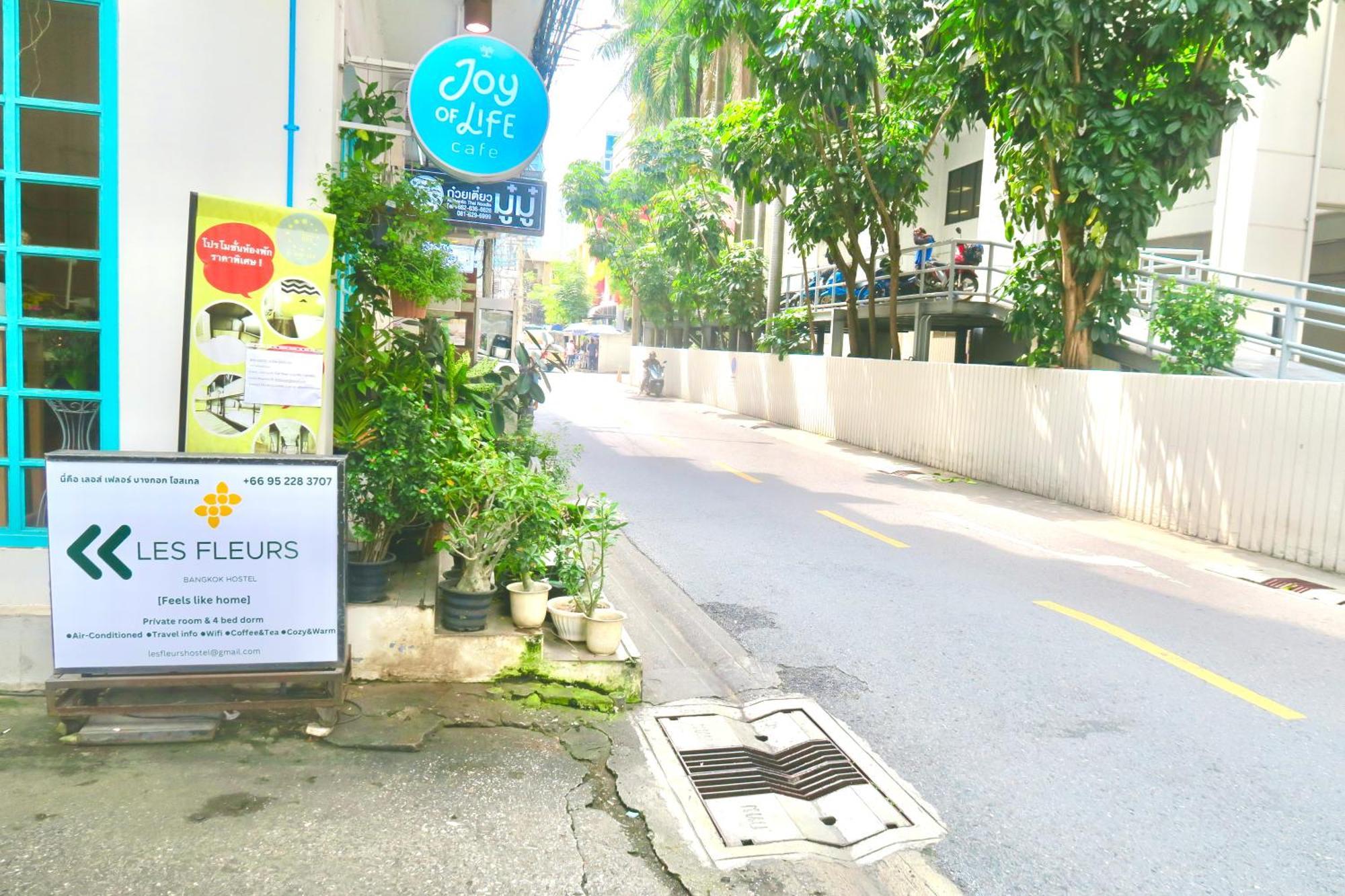 Les Fleurs Bangkok Hostel Dış mekan fotoğraf