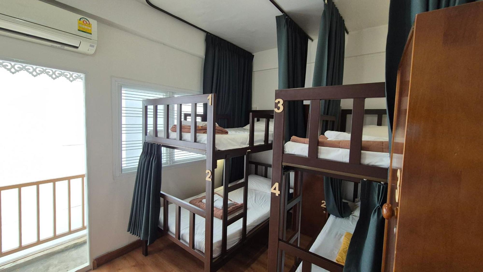 Les Fleurs Bangkok Hostel Dış mekan fotoğraf