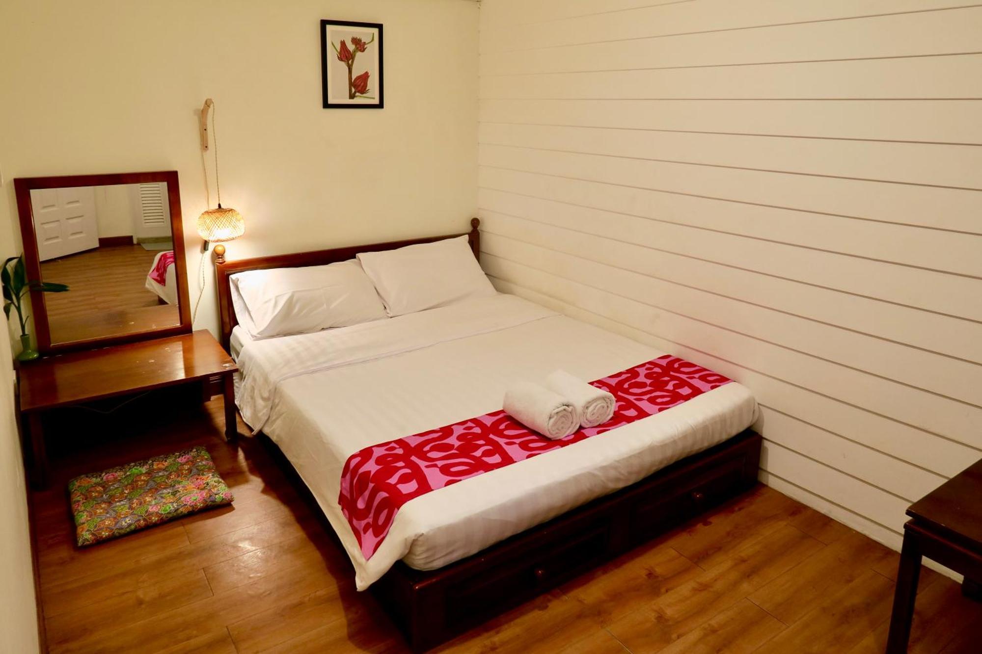 Les Fleurs Bangkok Hostel Dış mekan fotoğraf