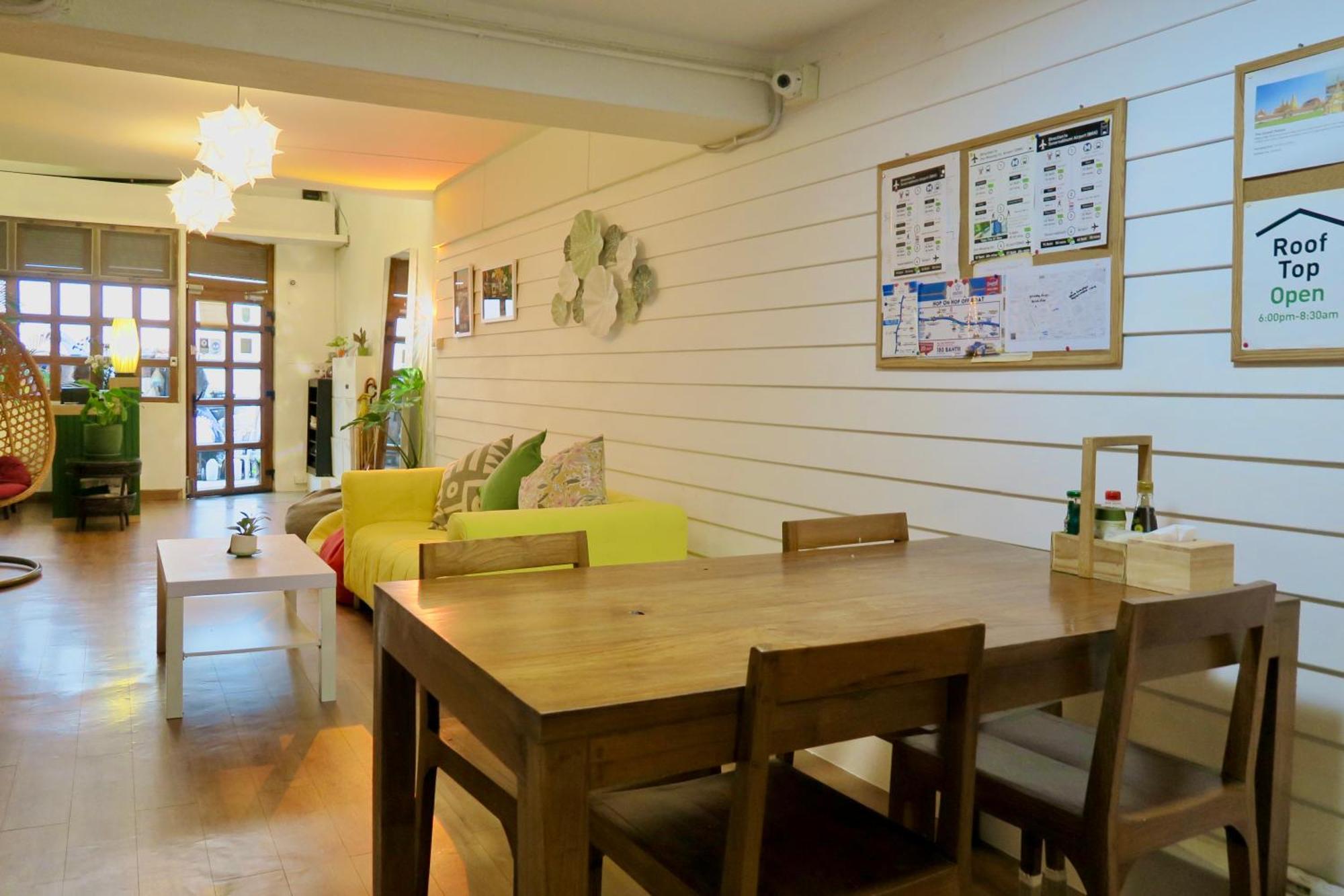 Les Fleurs Bangkok Hostel Dış mekan fotoğraf